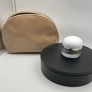 Marc Jacobs Beige Cosmetic Pouch with Youthquake Cream NWOT